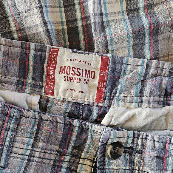 Mossimo Men's Plaid Shorts - Picture 4 of 7